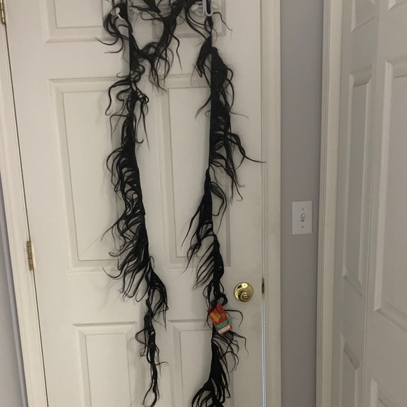 NWT The Sassy Collection 100 Percent Human Black Hair Extensions main image 5
